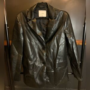 Aritzia Wilfred Memories blazer in black. XS